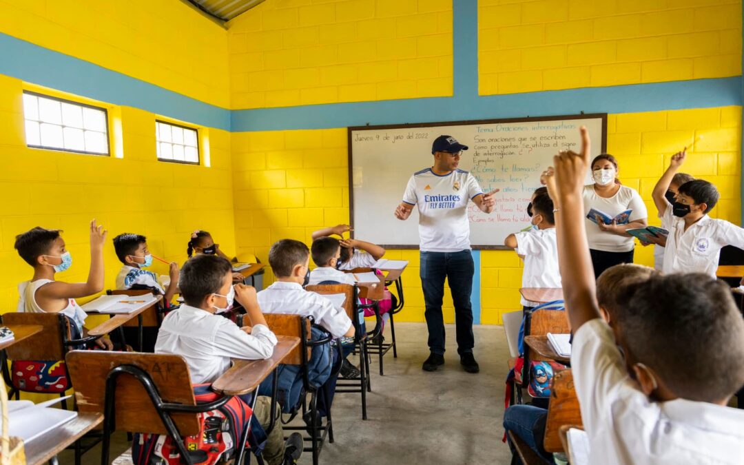 School #11 Visit – Escuela Rural Mixta Monterrey